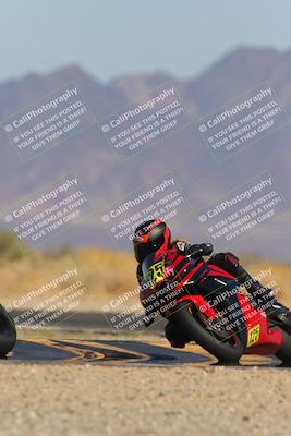 media/Mar-22-2025-CVMA (Sat) [[462c0ffedb]]/Race 13-Amateur Supersport Middleweight/